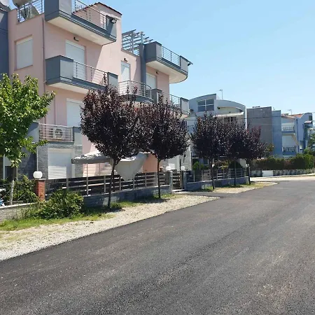Apartment Design Efharis Nea Peramos (Macedonia)